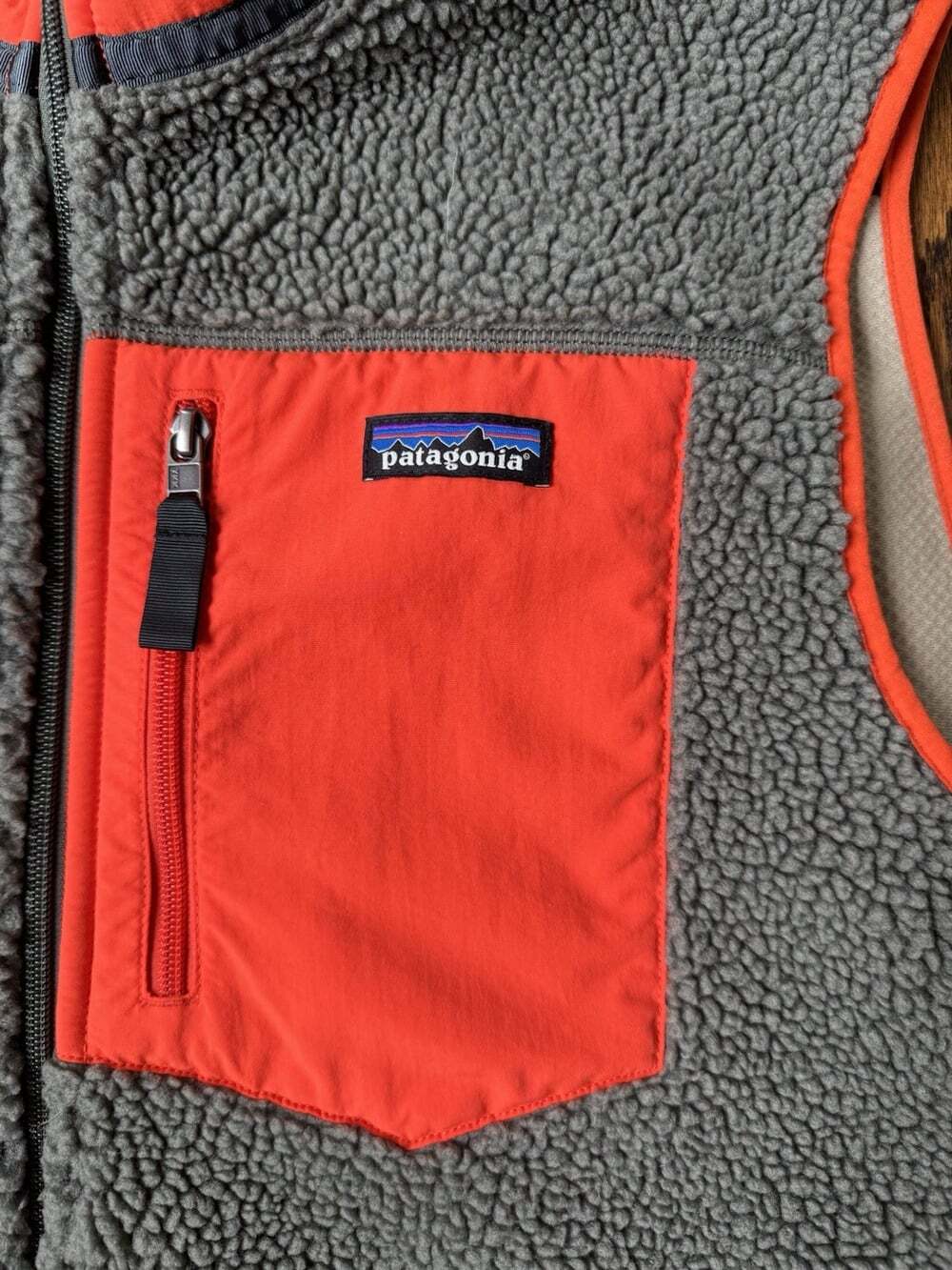 Patagonia Men's Classic Retro-X Vest Green/Orange Size XL Full Zip
